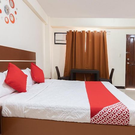 Oyo 578 Red Velvet Suites Manila Eksteriør billede
