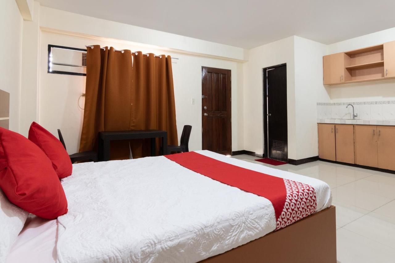 Oyo 578 Red Velvet Suites Manila Eksteriør billede